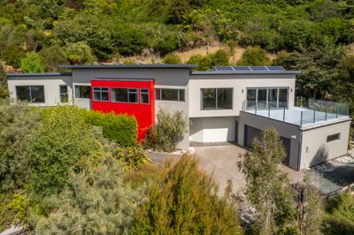5 Beach Place, Havelock, Marlborough | Tall Poppy 