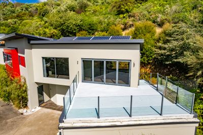 5 Beach Place, Havelock, Marlborough | Tall Poppy 