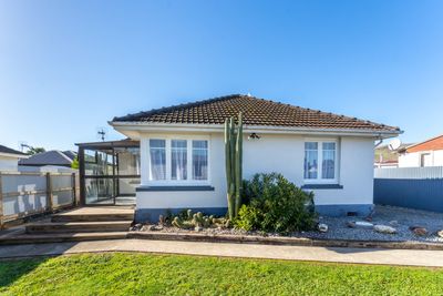 167 Howick Road, Witherlea, Marlborough | Tall Poppy 