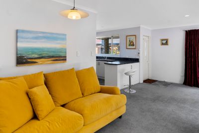 14 Dawkins Place, Islington, Marlborough | Tall Poppy 