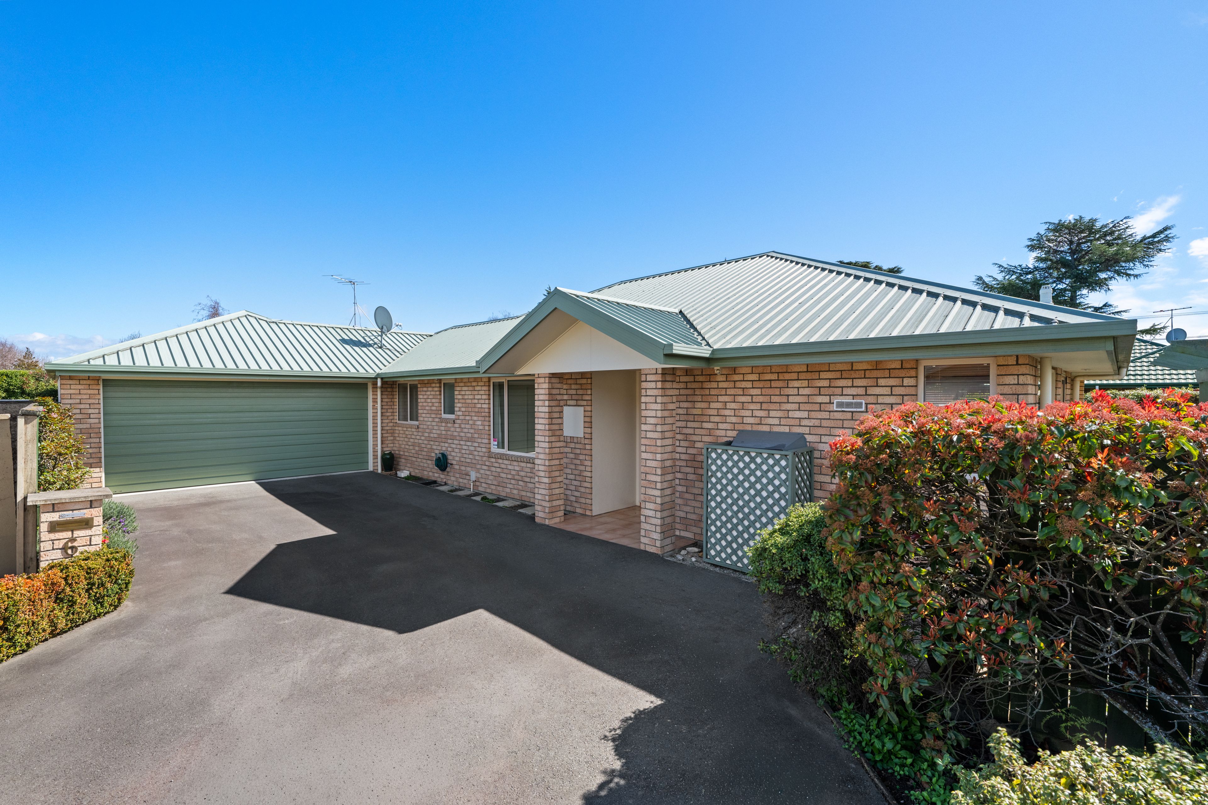 6 Waterlea Green, Mayfield, Blenheim, Marlborough | Tall Poppy