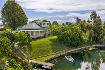 13 Dillons Point Road, Islington, Marlborough, Marlborough | Tall Poppy 