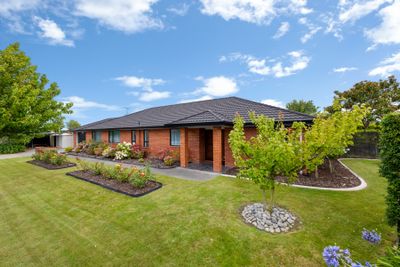 2 Clearwater Place, Blenheim, Marlborough | Tall Poppy 