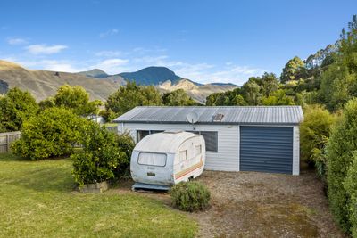 11B Lawrence Street, Havelock, Marlborough | Tall Poppy 