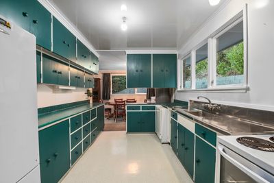 29 Seaview Crescent, Picton, Marlborough | Tall Poppy 