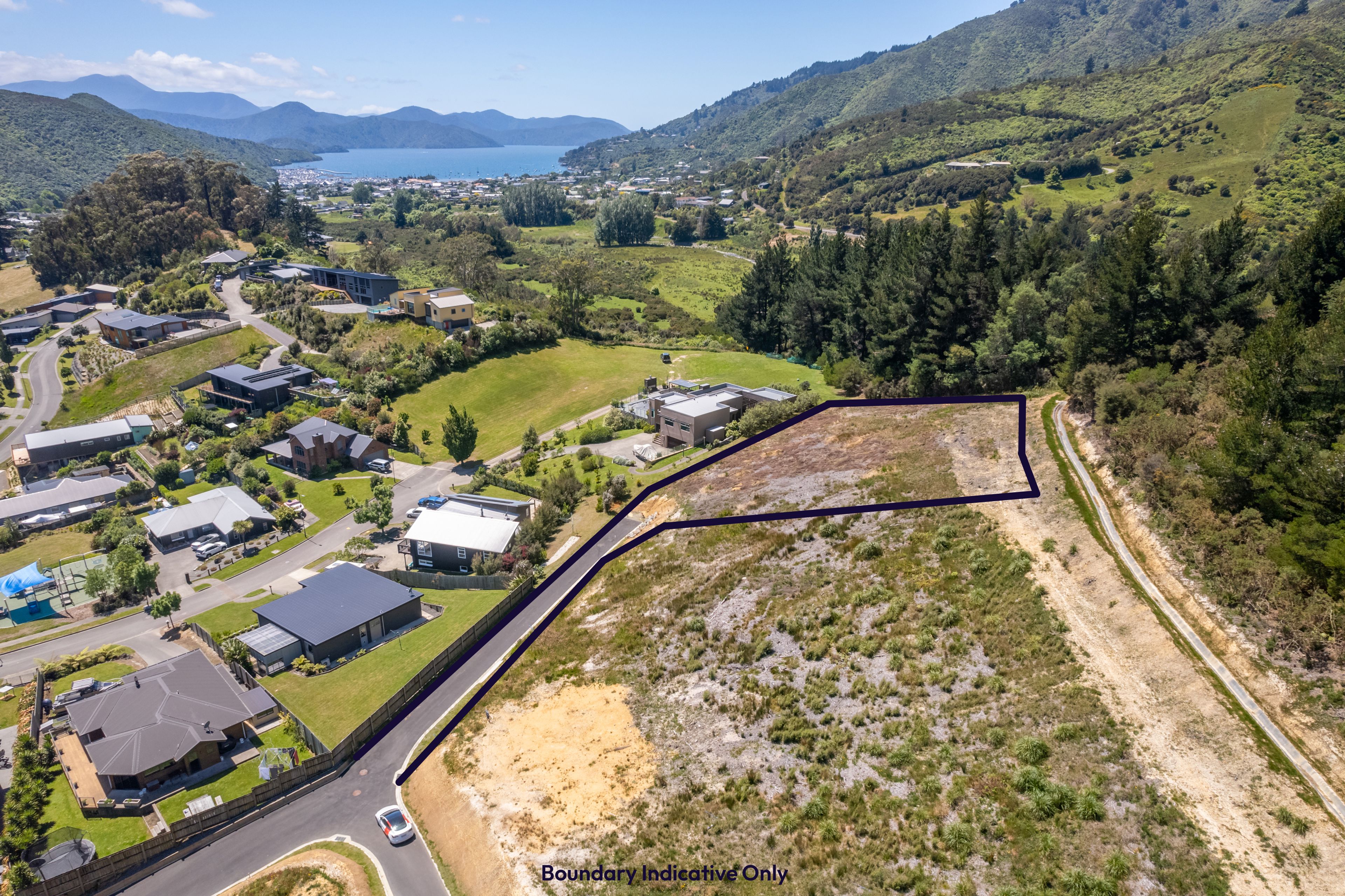 16 Raukura Rise, Picton, Marlborough | Tall Poppy