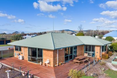 24 Battys Road, Springlands, Blenheim, Marlborough | Tall Poppy 