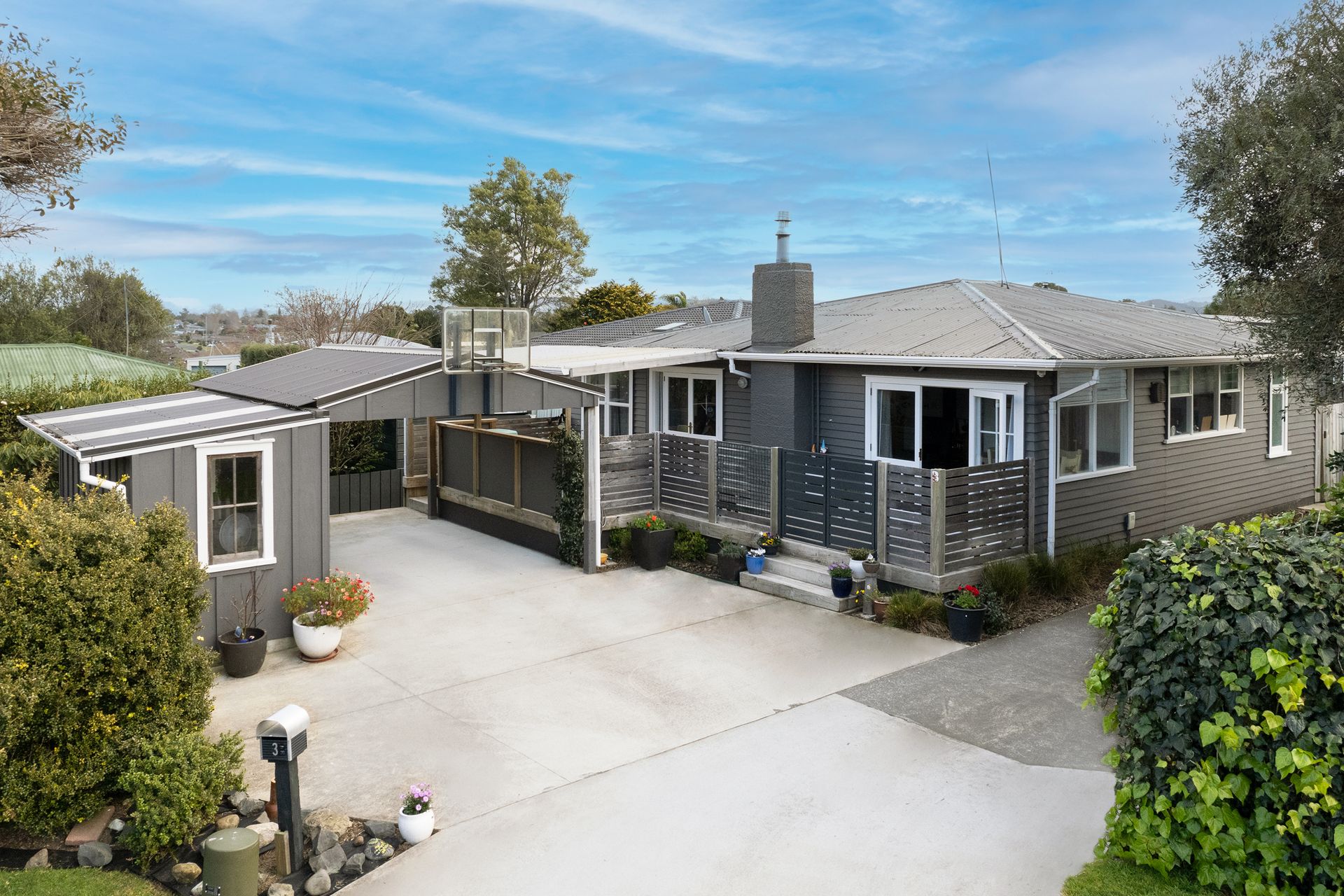3b Stirling Grove, Greerton, Tauranga, Bay of Plenty | Tall Poppy
