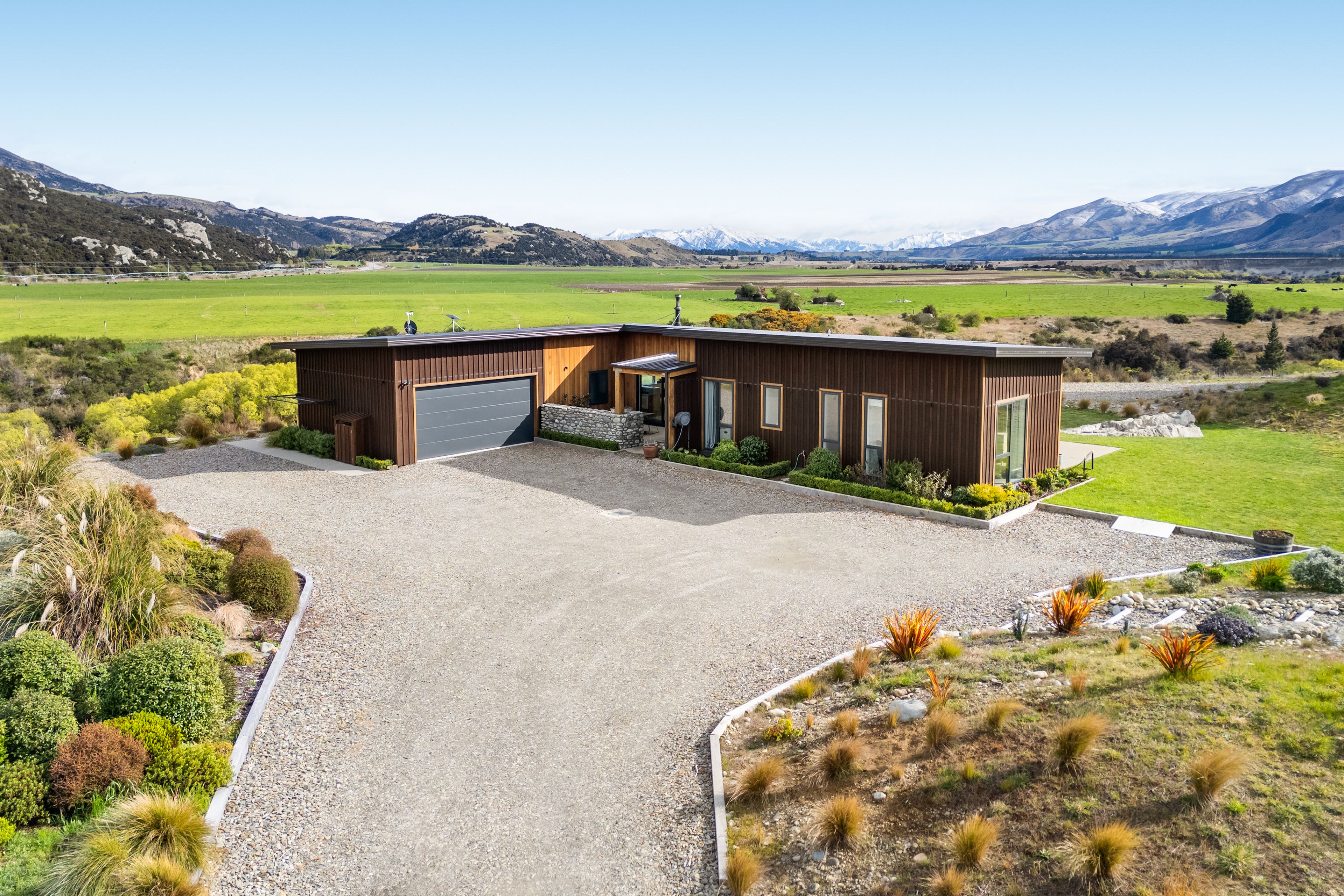 1322 Luggate Tarras Road, Cromwell, Central Otago, Otago | Tall Poppy
