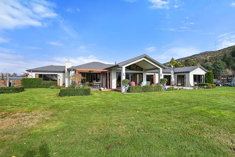 5 Paulin Road, Clyde, Central Otago