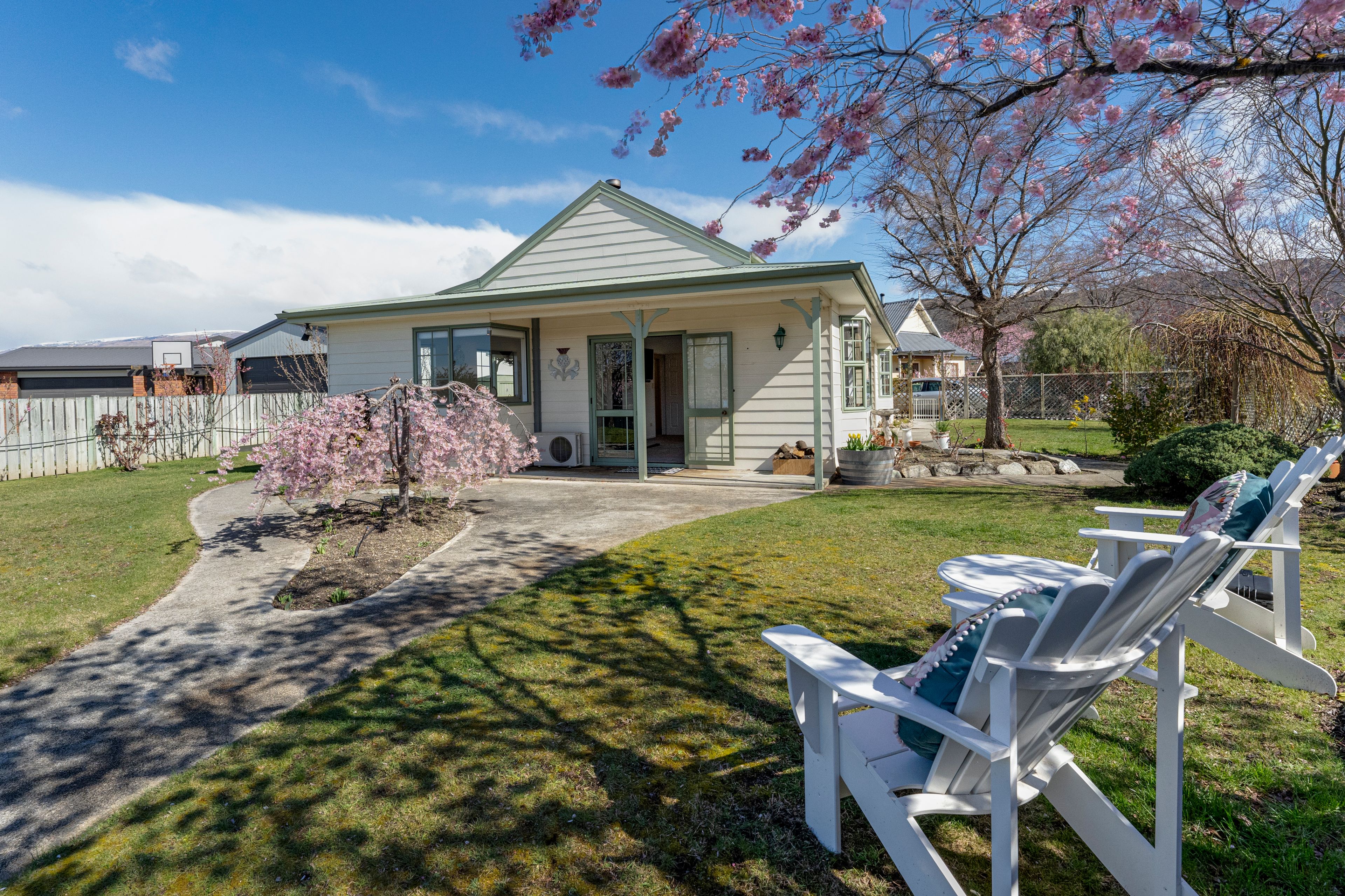 10 Albert Drive, Clyde, Central Otago, Otago | Tall Poppy
