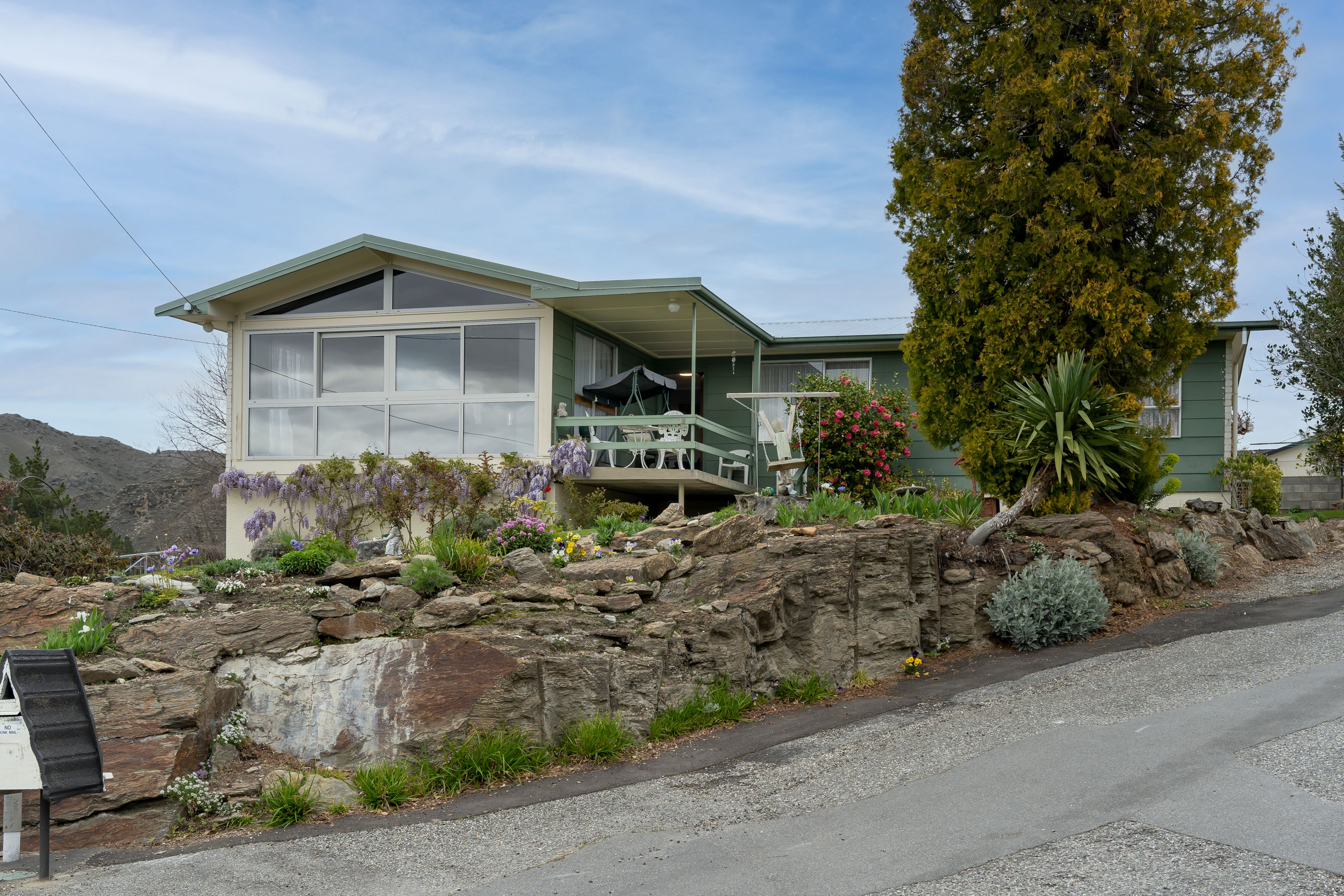 38 Glencarron Street, Alexandra, Central Otago, Otago | Tall Poppy