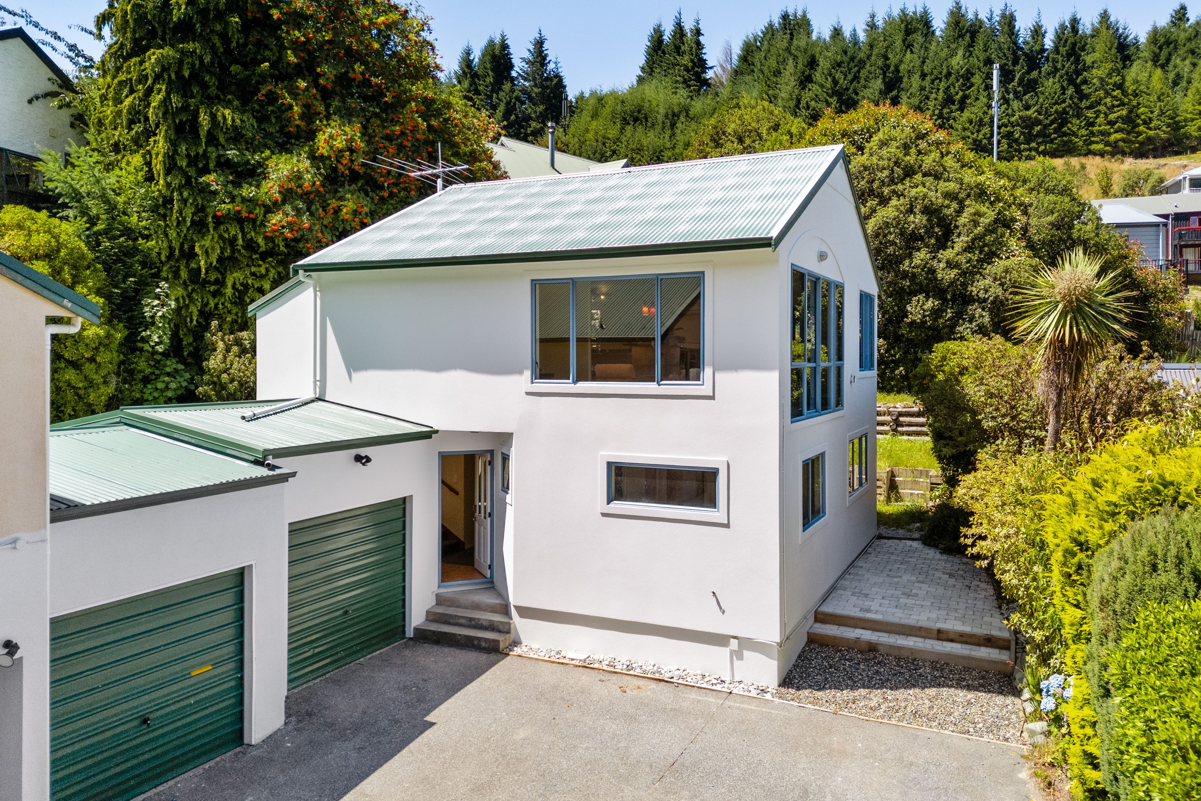 20B Watts Road, Fernhill, Queenstown, Otago | Tall Poppy