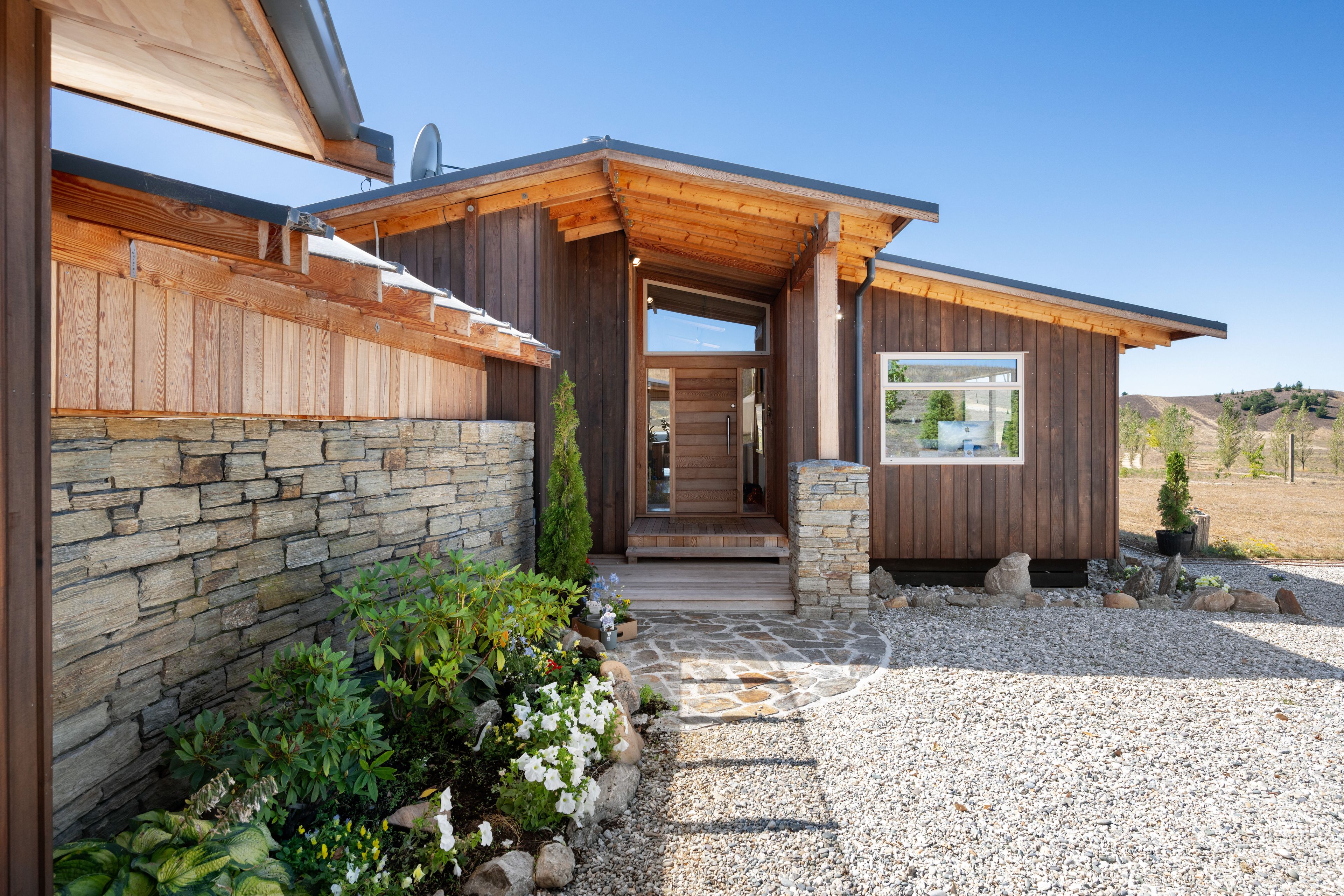 163 Golden Road, Springvale, Central Otago, Otago | Tall Poppy