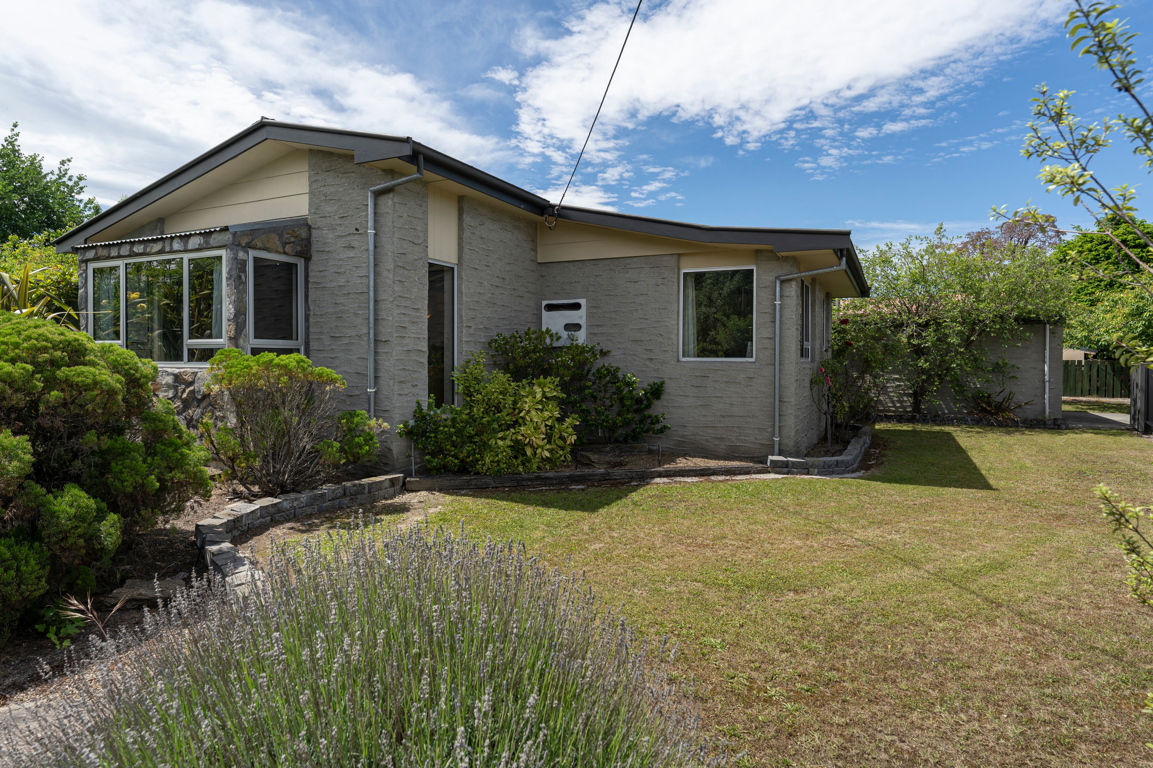 12 Theyers Street, Alexandra, Central Otago, Otago | Tall Poppy