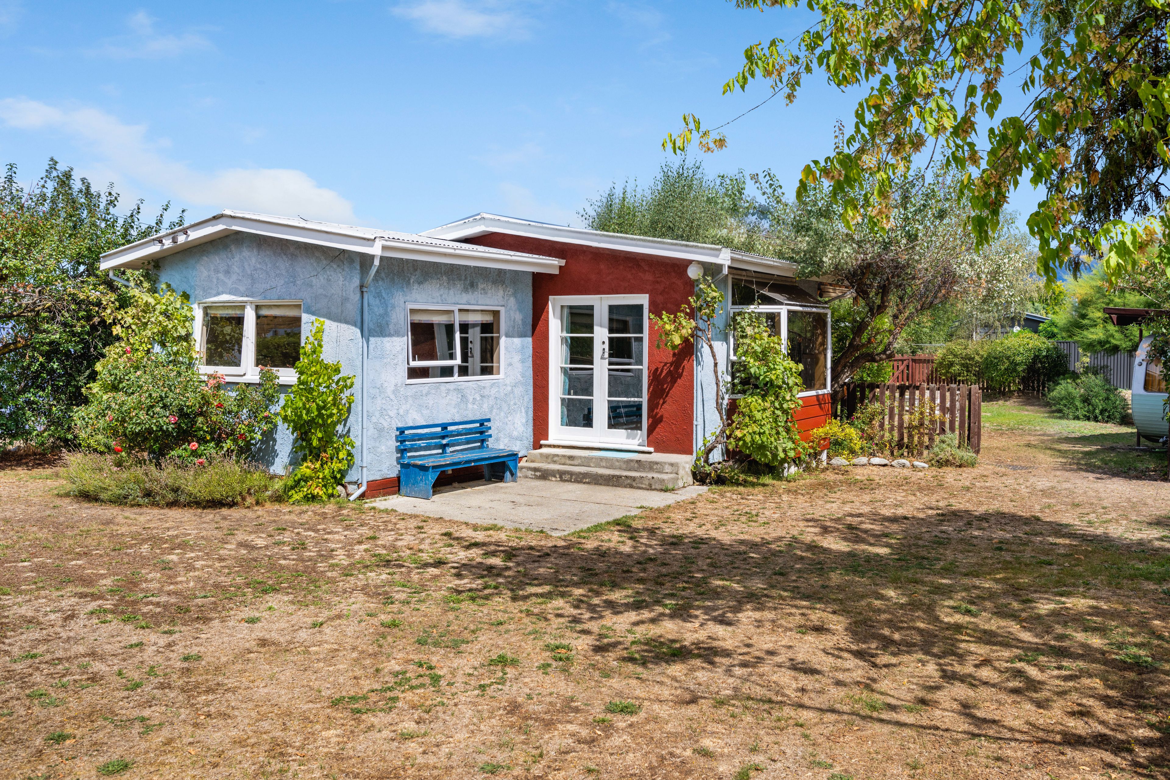 95 Shields Street, Clyde, Central Otago, Otago | Tall Poppy