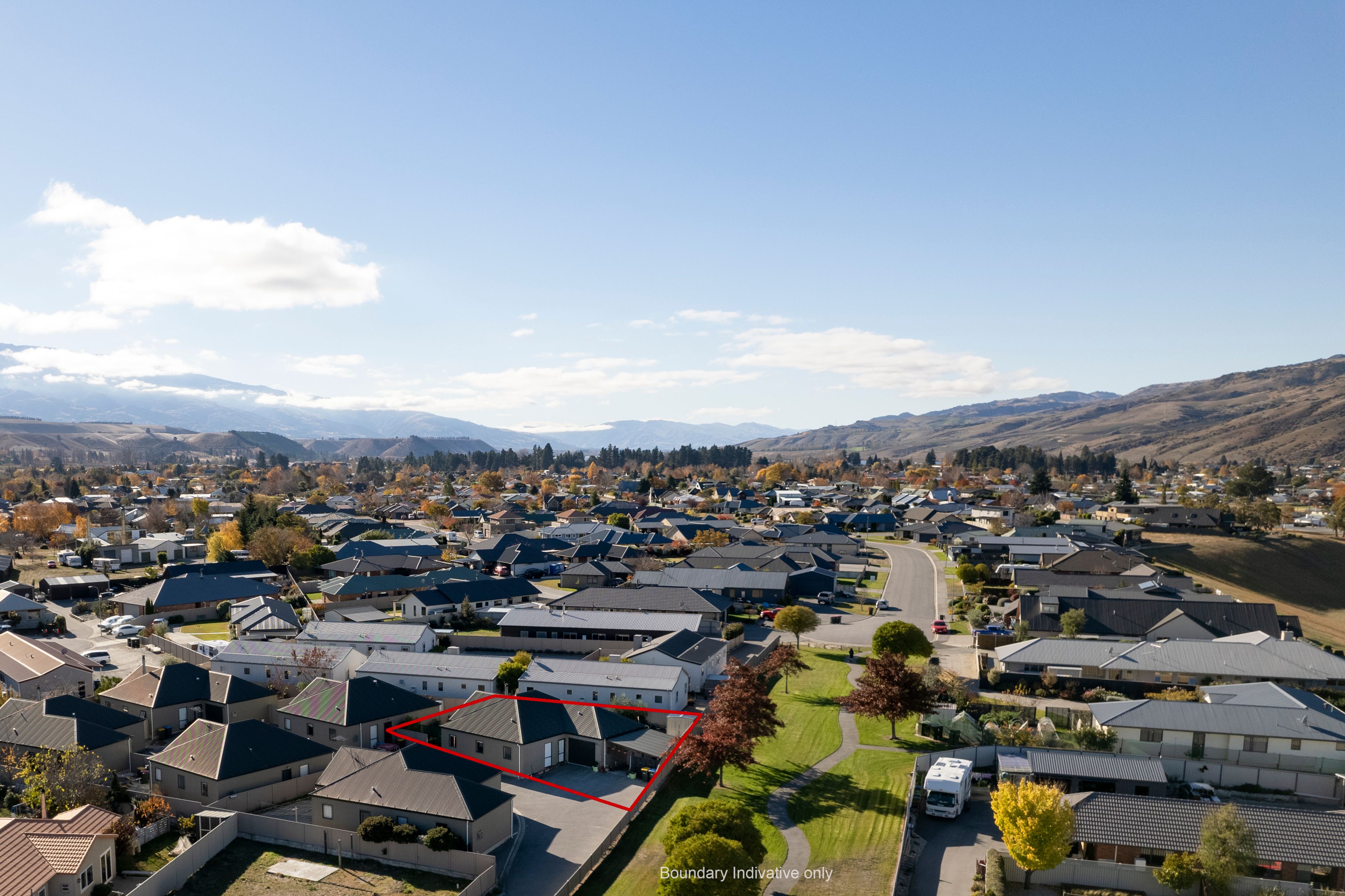 8F Mckellar Court, Cromwell, Central Otago, Otago | Tall Poppy