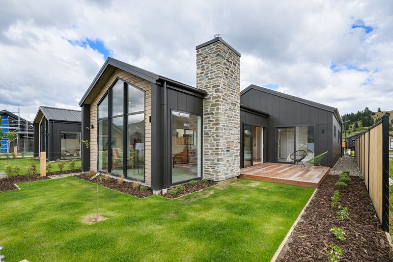 117 Wooing Tree Avenue, Cromwell, Central Otago