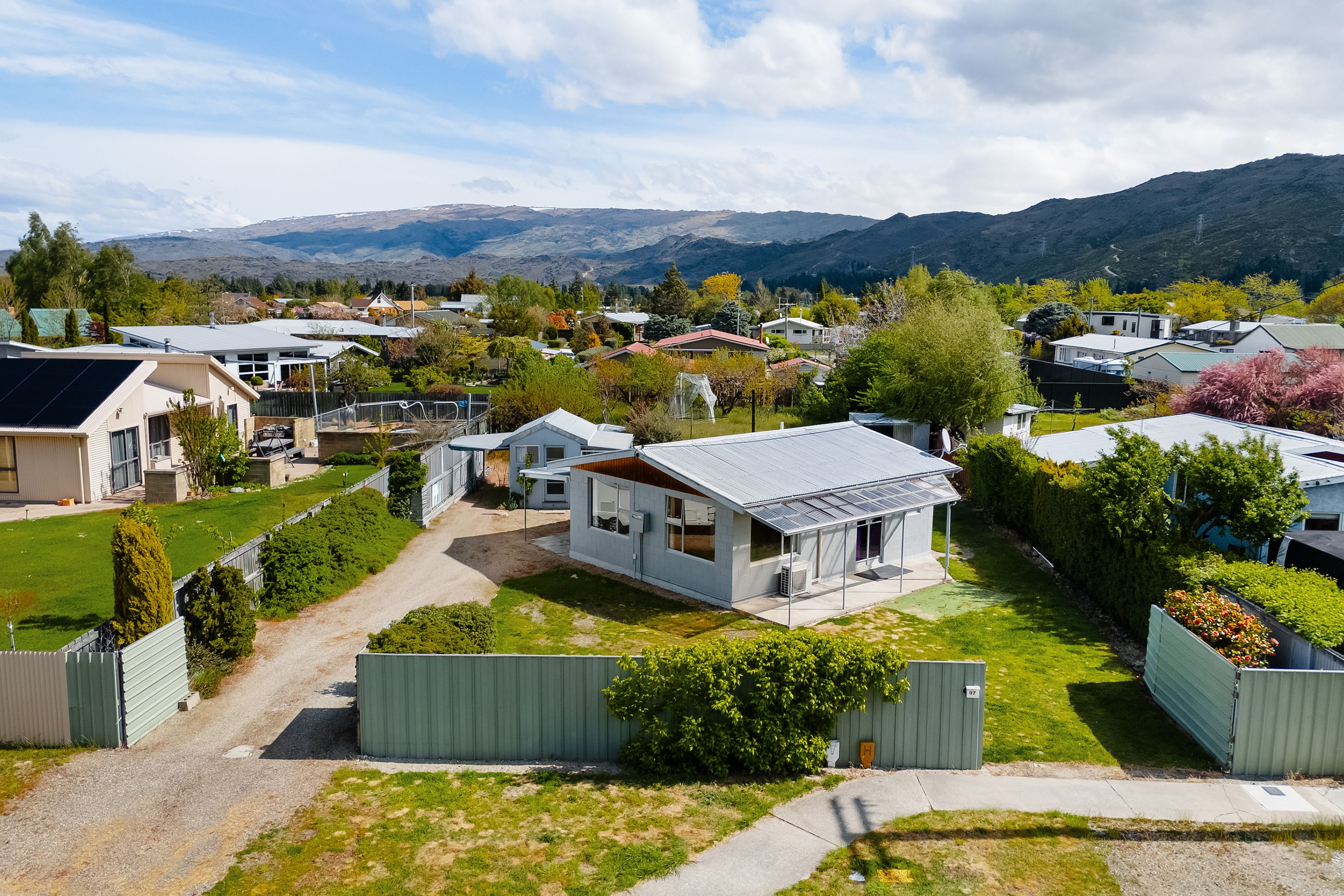 97 Shields Street, Clyde, Central Otago, Otago | Tall Poppy
