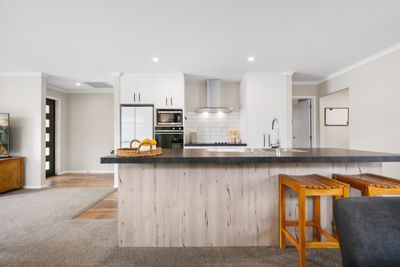 41 Wallis Drive, Cromwell, Central Otago, Otago | Tall Poppy 