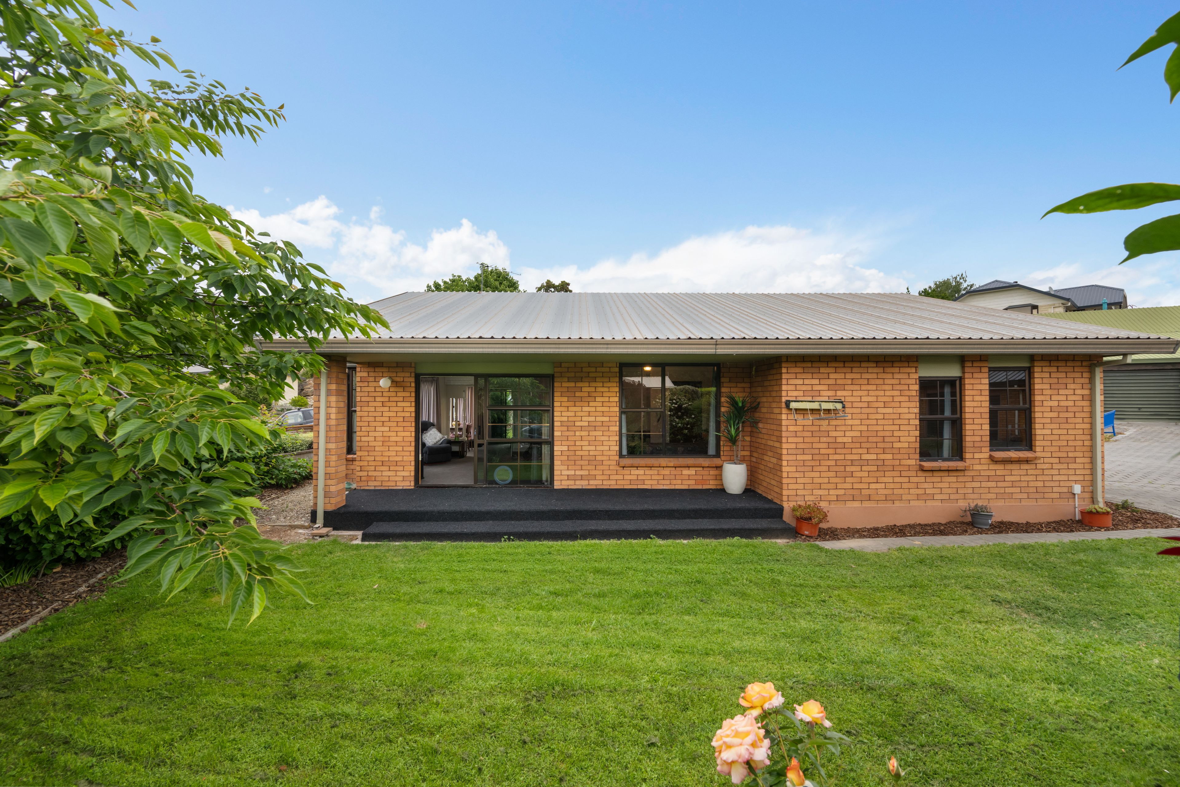 4E Old Bridge Road, Alexandra, Central Otago, Otago | Tall Poppy