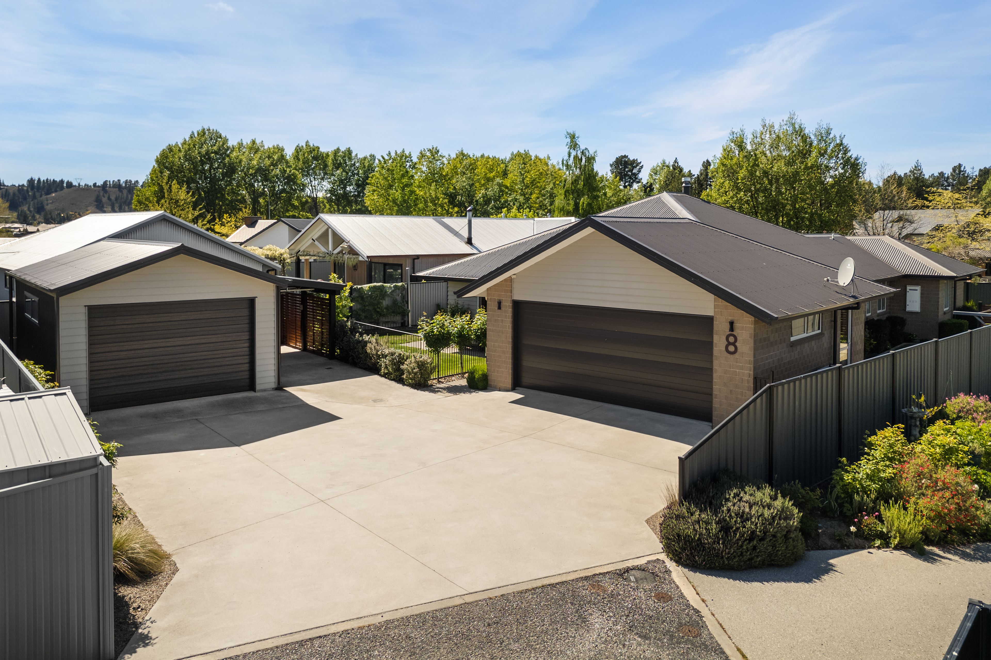 8 Brooke Place, Alexandra, Central Otago, Otago | Tall Poppy