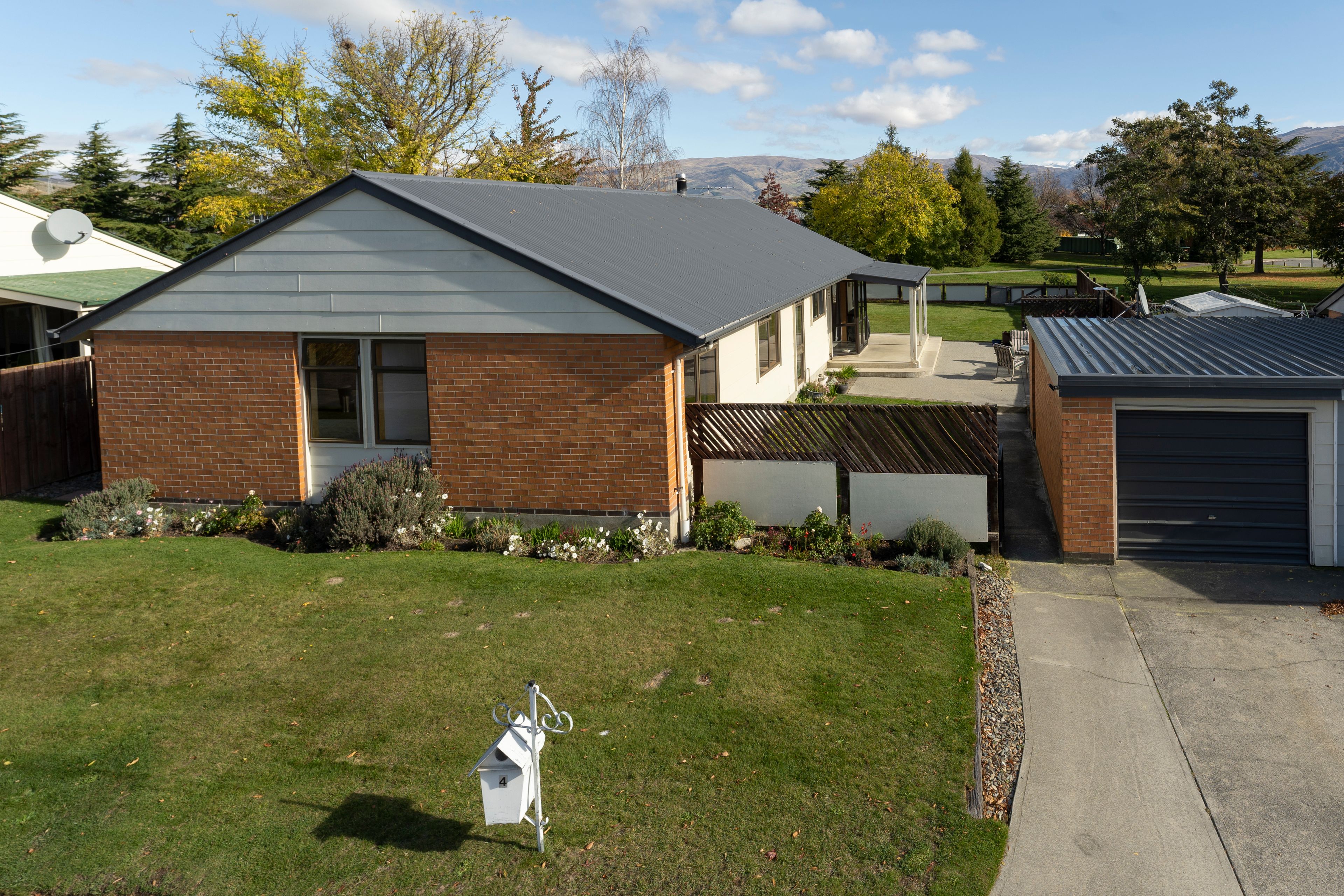 4 Austin Place, Cromwell, Central Otago, Otago | Tall Poppy