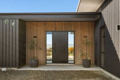 410A Alexandra-fruitlands, Alexandra, Central Otago, Otago | Tall Poppy 