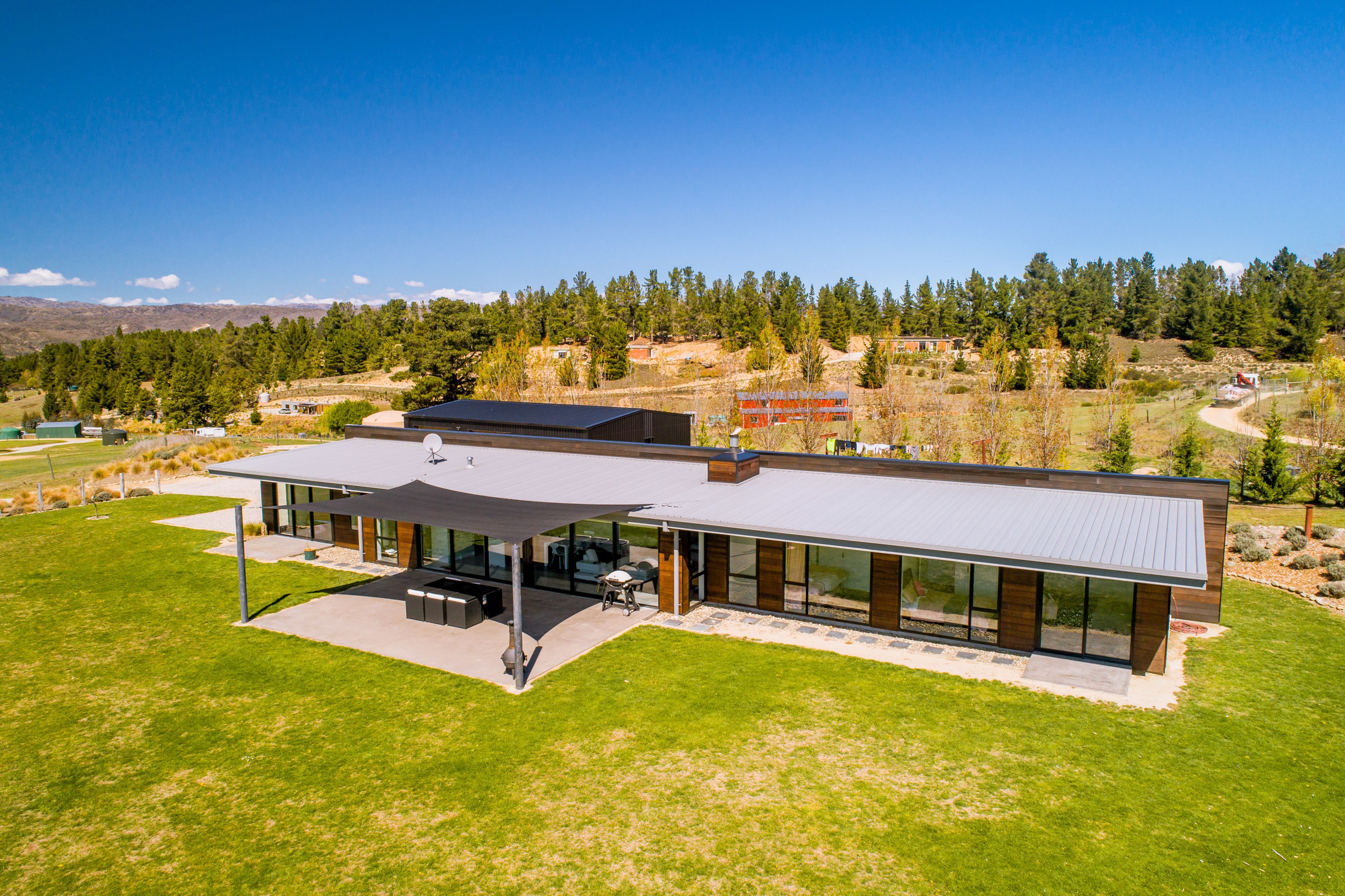 223 Letts Gully Road, Alexandra, Central Otago, Otago | Tall Poppy