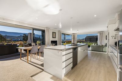 5 Stout Terrace, Cromwell, Central Otago, Otago | Tall Poppy 