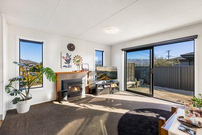 25 Royal Terrace, Alexandra, Central Otago, Otago | Tall Poppy 