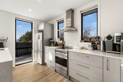 2C Craig Place, Bridge Hill, Central Otago, Otago | Tall Poppy 