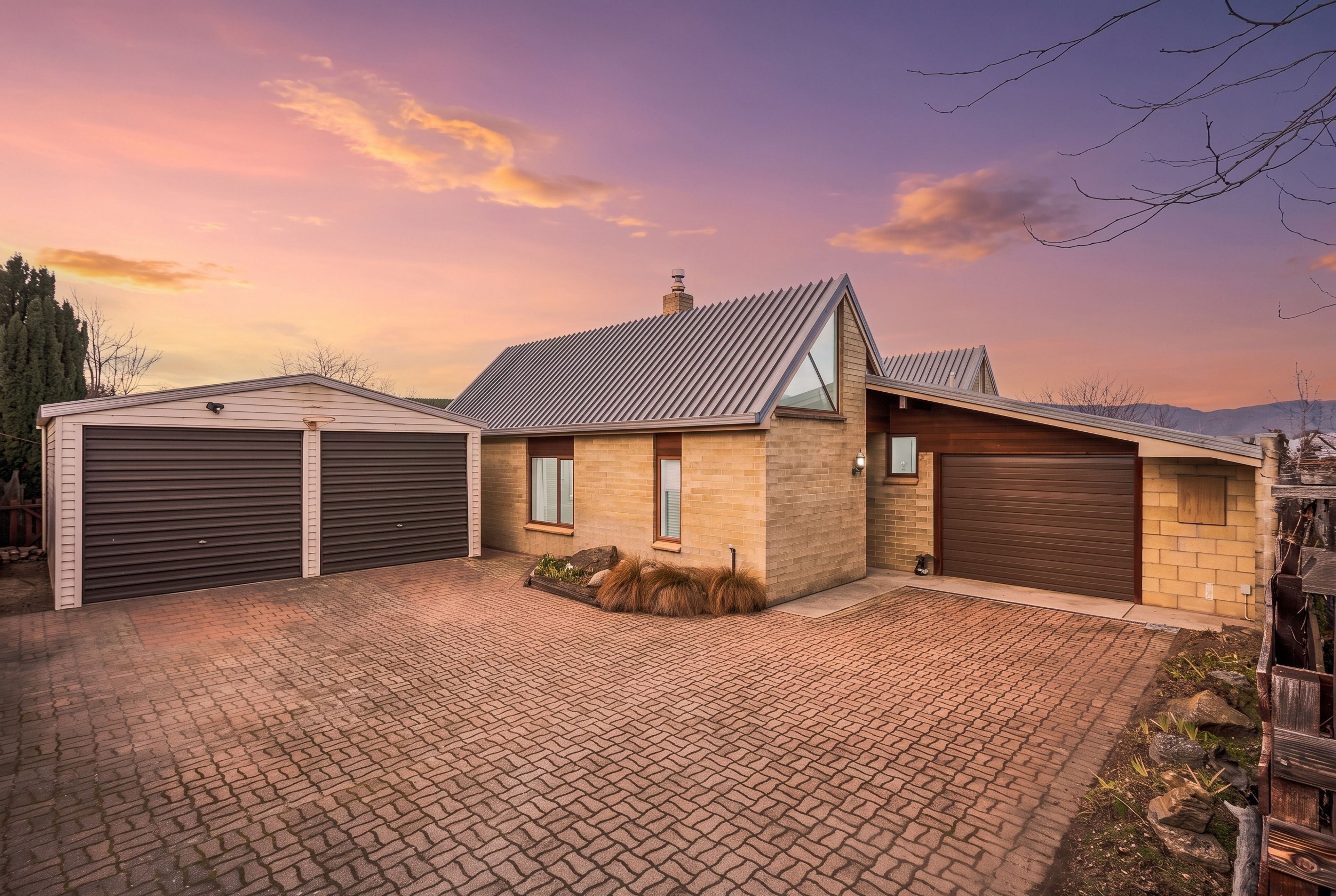 12 Ellis Street, Alexandra, Central Otago, Otago | Tall Poppy