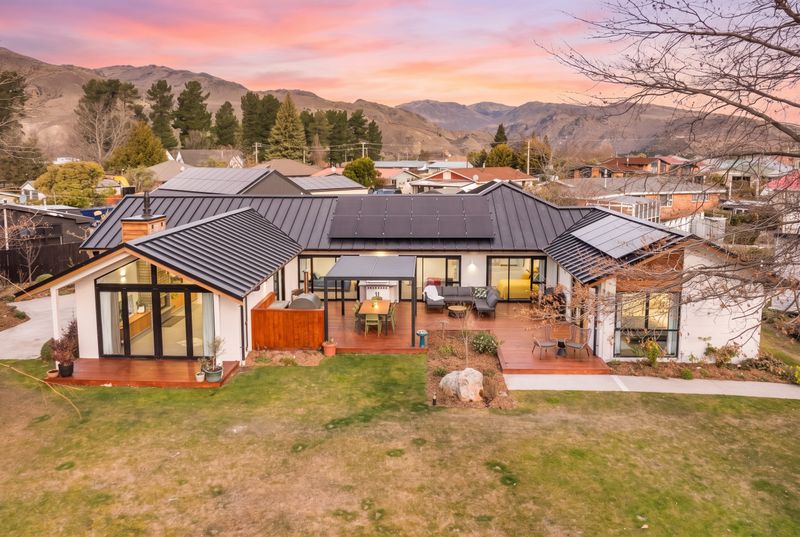 60 Neplusultra Street, Cromwell, Central Otago