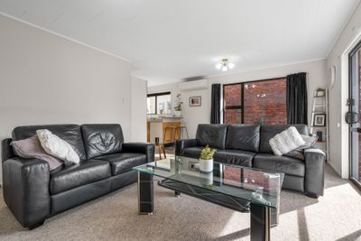 2/5 Eskvale Street, Saint Kilda, Dunedin City, Otago | Tall Poppy 