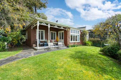 6 Kingston Terrace , Taieri Mouth, Clutha, Otago | Tall Poppy 