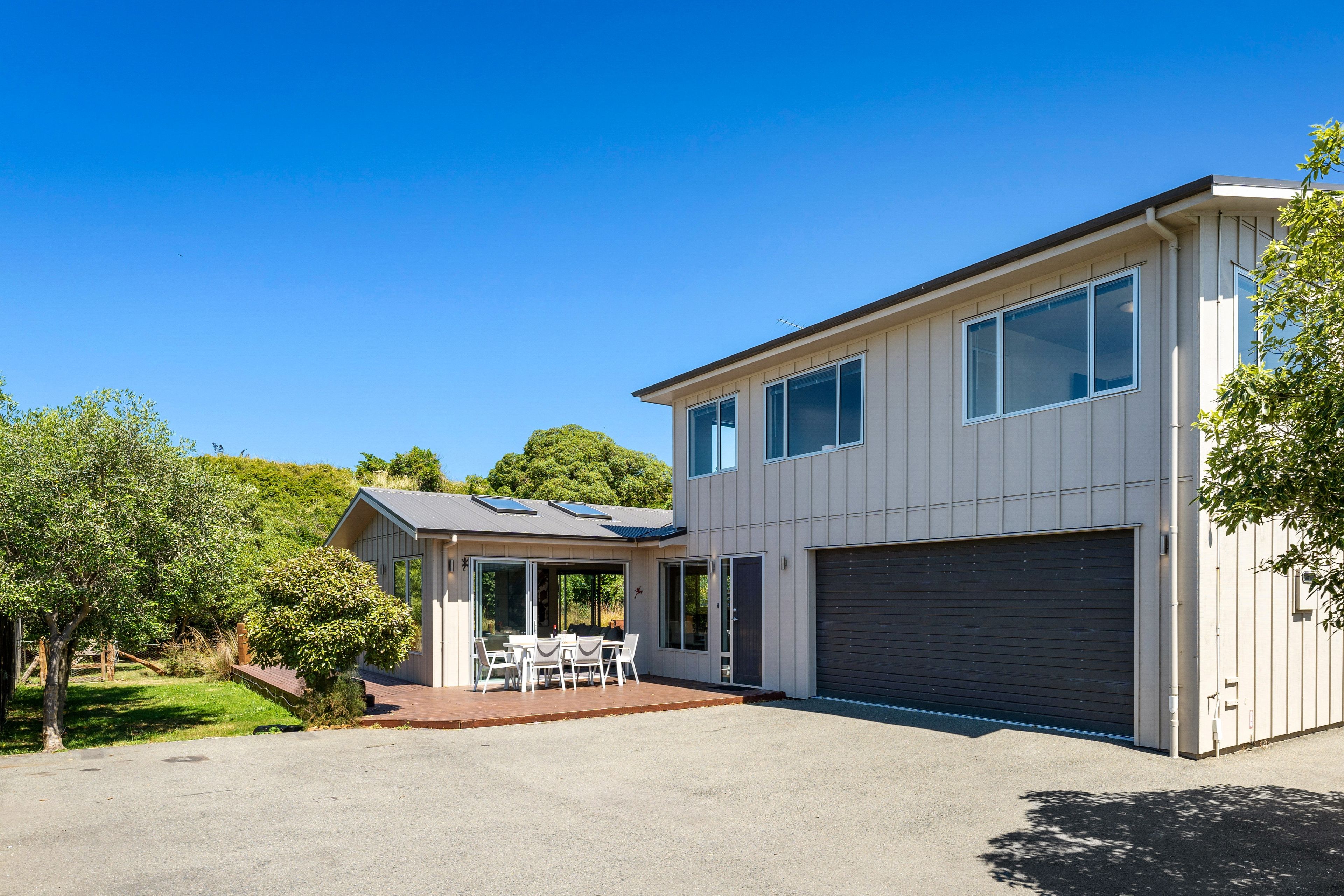 747A Brighton Road, Ocean View, Dunedin City, Otago | Tall Poppy