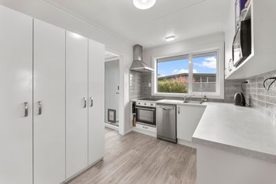 9 Winston Place, Kew, Dunedin City, Otago | Tall Poppy 