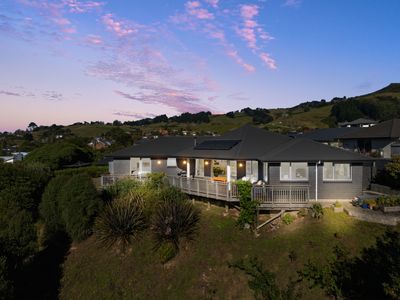 25 Glendermid Close, Sawyers Bay, Dunedin City, Otago | Tall Poppy 