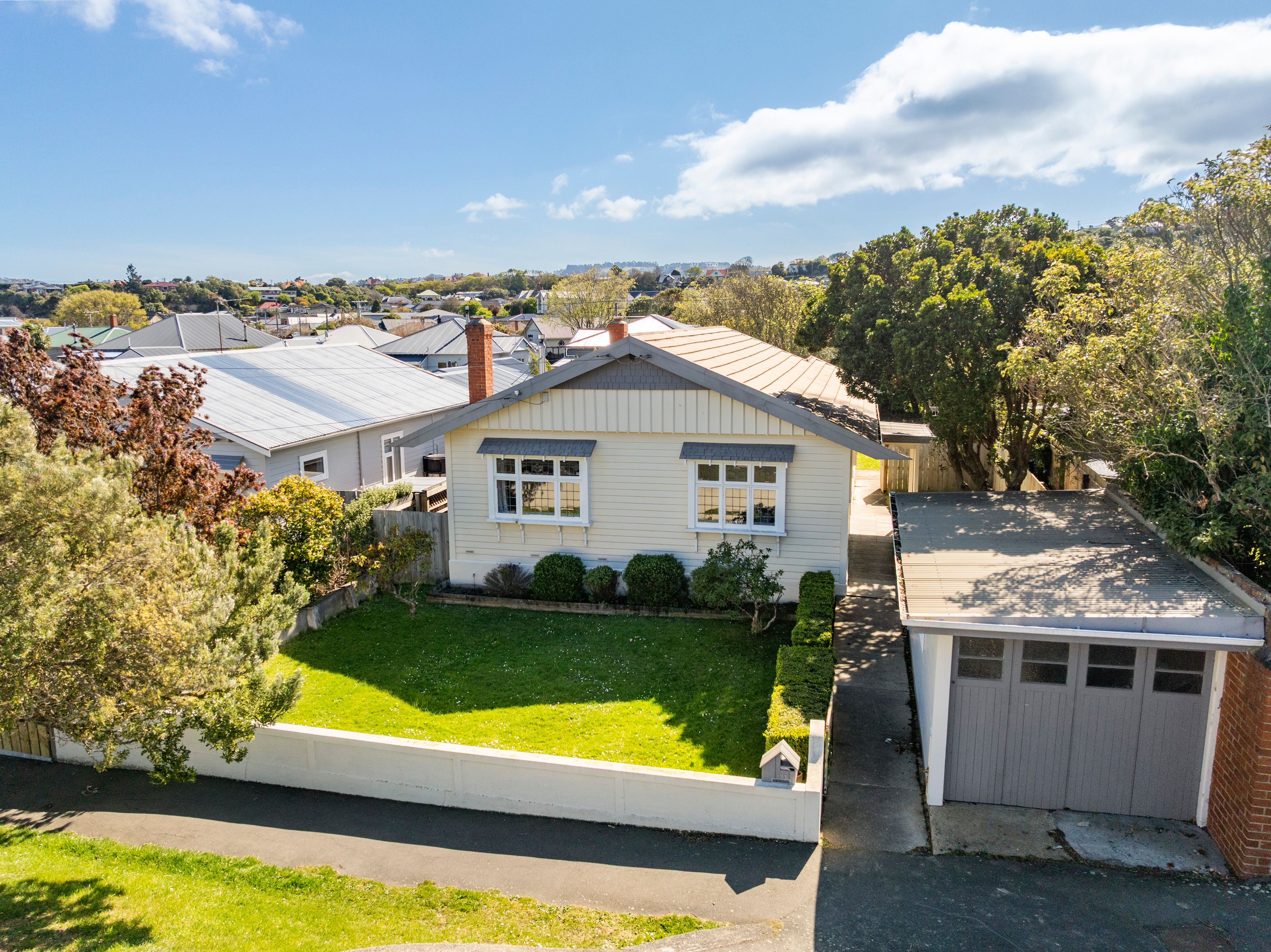 123 Marlow Street, Musselburgh, Dunedin City, Otago | Tall Poppy