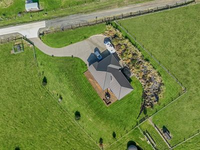 18 Kens Lane, Sawyers Bay, Dunedin City, Otago | Tall Poppy 