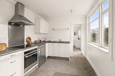 30 Larkworthy Street, Saint Kilda, Dunedin City, Otago | Tall Poppy 