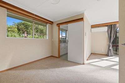33D Essex Street, Balclutha, Clutha, Otago | Tall Poppy 