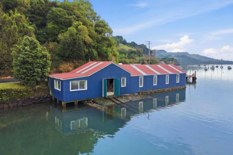 2 Boat Shed, Careys Bay, Dunedin City