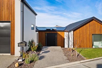 5 Goddard Way, Sawyers Bay, Dunedin City, Otago | Tall Poppy 