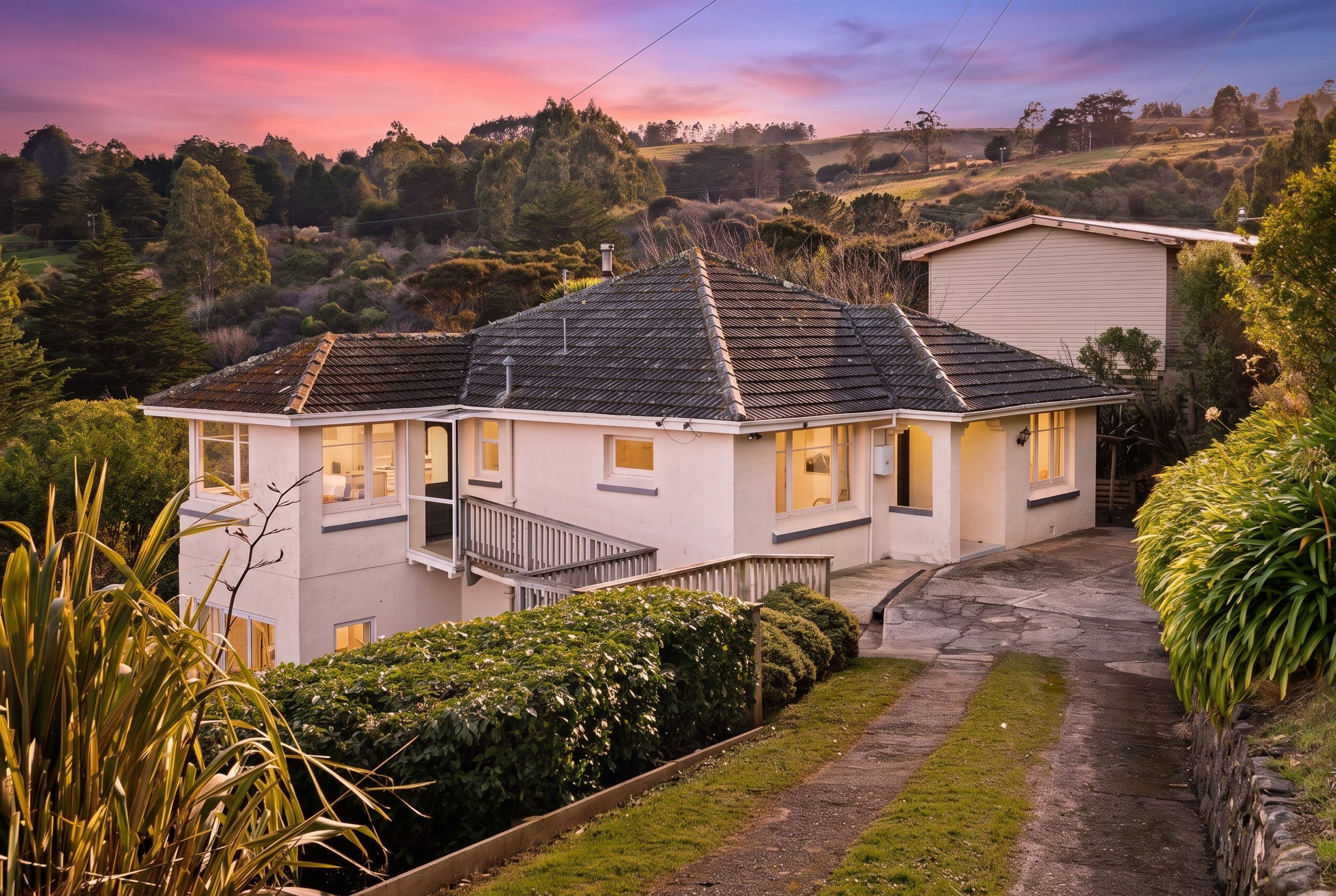 429 Pine Hill Road, Pine Hill, Dunedin City, Otago | Tall Poppy