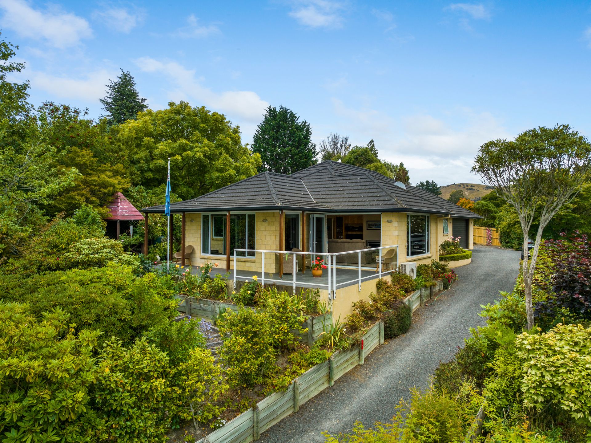 7 Sandhead Street, Waihola, Clutha, Otago | Tall Poppy