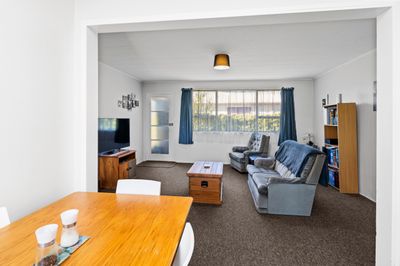 B/186 Wellington Road, Wainuiomata, Lower Hutt City, Wellington | Tall Poppy 