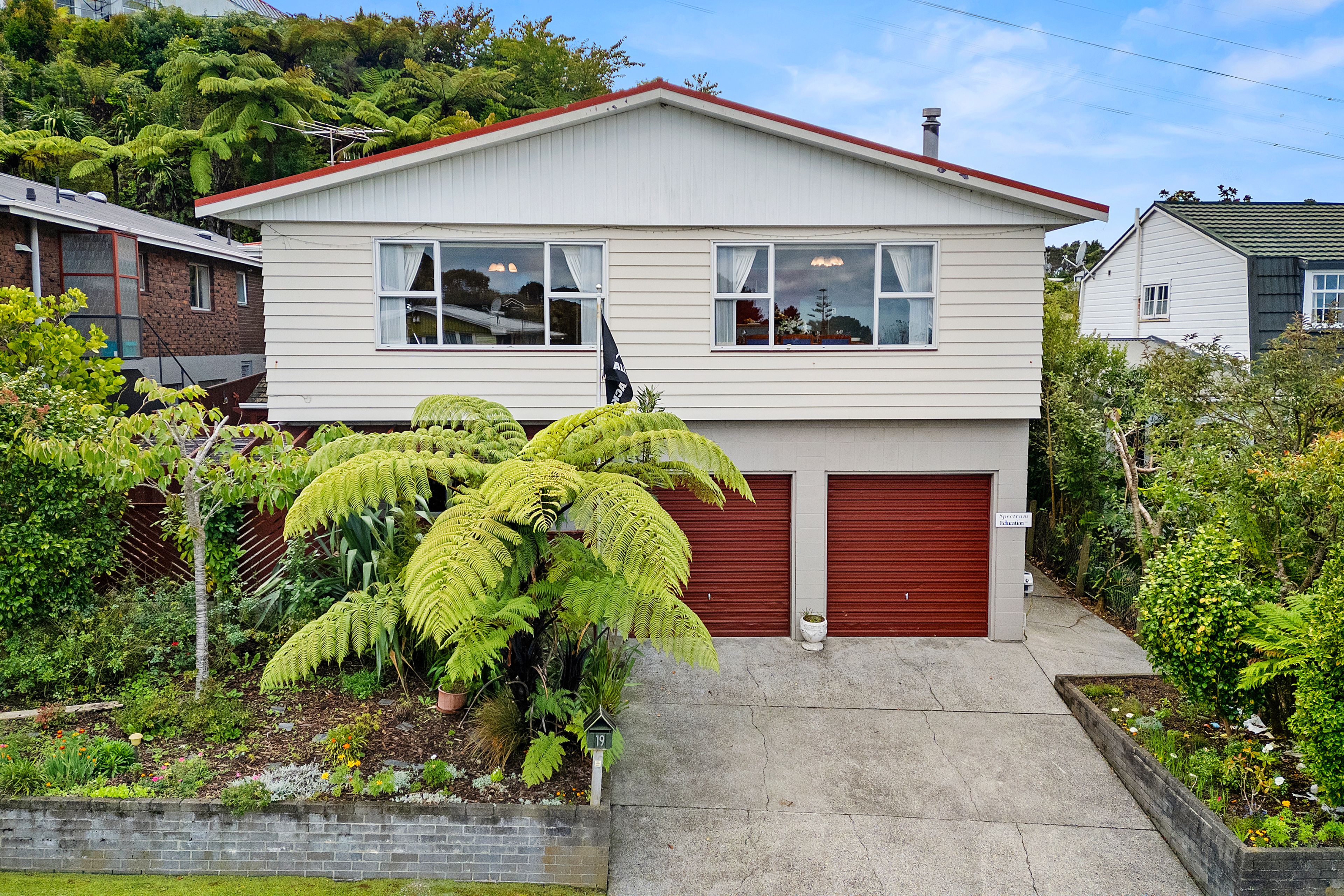19 Rondane Place, Tirohanga, Lower Hutt City, Wellington | Tall Poppy