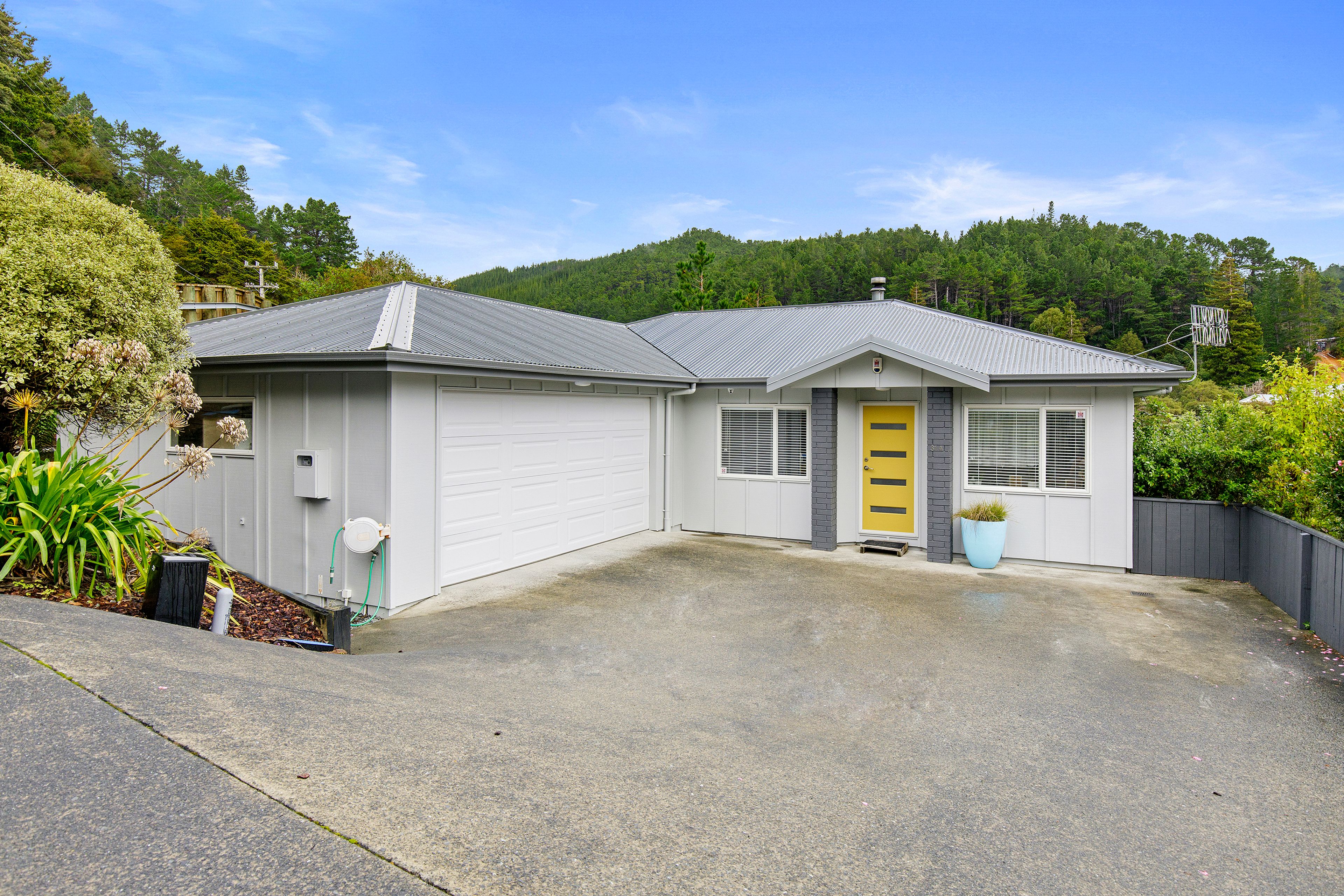 31A Forest Road, Pinehaven, Upper Hutt City, Wellington | Tall Poppy